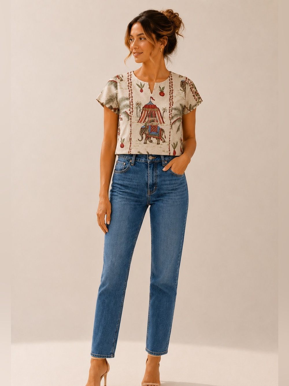 Vintage Maggy London Beaded Elephant Palm Tree Novelty Print Top Size 8